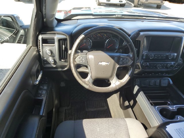 Used 2018 Chevrolet Silverado 1500 LT w/ All Star Edition AWD/4WD image 10