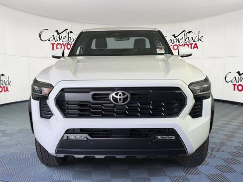Used 2025 Toyota Tacoma PreRunner w/ TRD Prerunner Upgrade Package RWD image 2