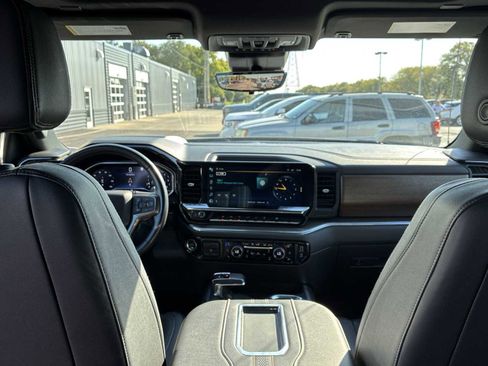 Certified 2022 Chevrolet Silverado 1500 High Country w/ High Country Premium Package image 20