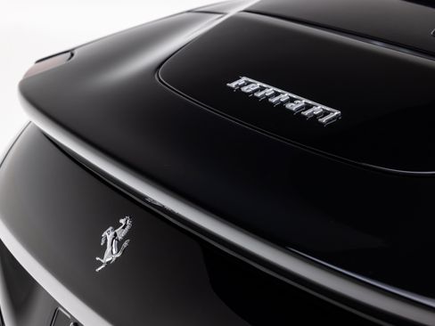 Used 2026 Ferrari Roma Spider RWD image 19
