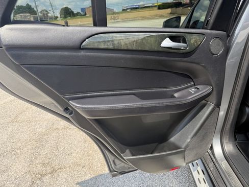 Used 2017 Mercedes-Benz GLE 350 image 22