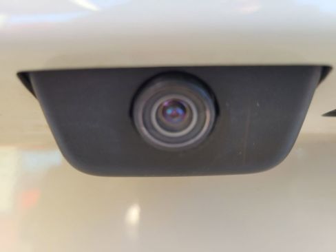 Used 2019 Jeep Cherokee High Altitude image 8