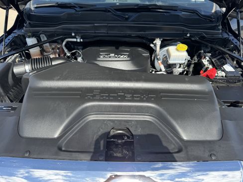 Used 2024 RAM 2500 Big Horn image 31