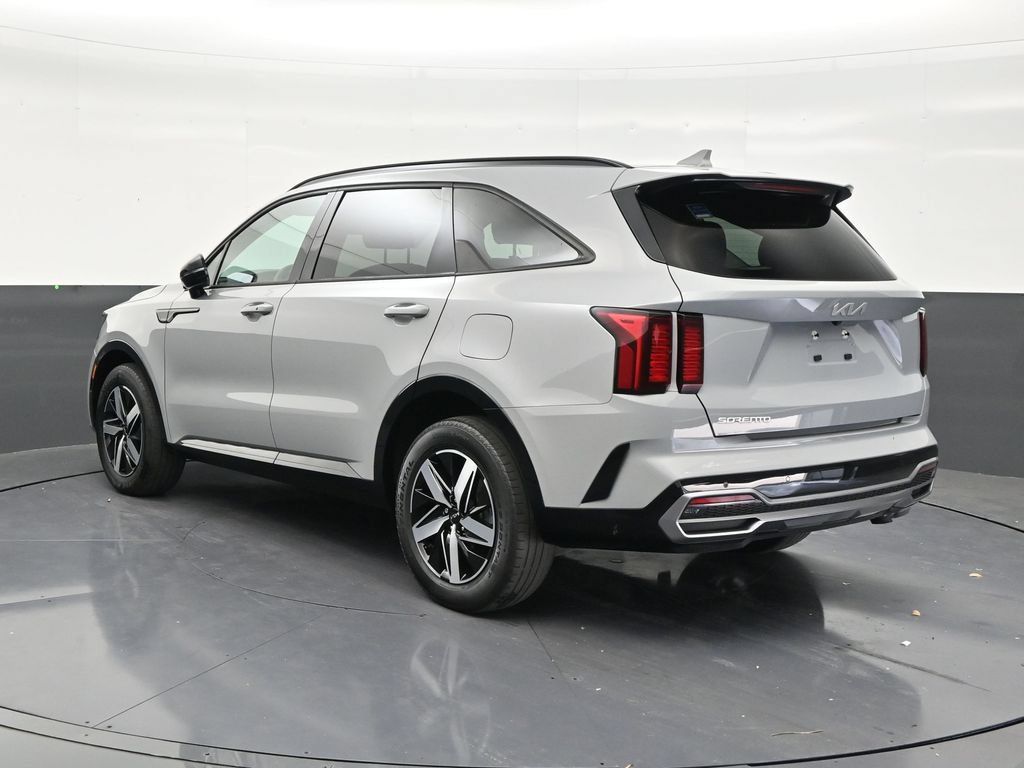 Used 2023 Kia Sorento EX w/ Panoramic Sunroof Package FWD image 3