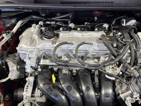 Used 2021 Toyota Corolla LE image 25