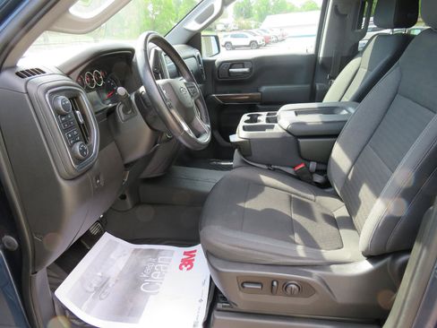 Used 2021 Chevrolet Silverado 1500 RST AWD/4WD image 5