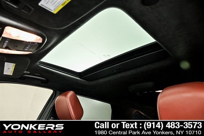 Used 2023 Dodge Durango SRT Hellcat AWD/4WD image 12