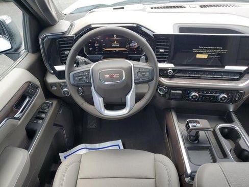 New 2026 GMC Sierra 1500 SLT w/ SLT Premium Package AWD/4WD image 15
