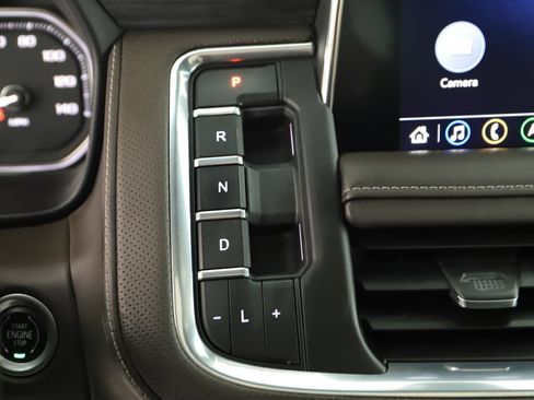 Used 2021 GMC Yukon SLT w/ SLT Luxury Plus Package AWD/4WD image 28