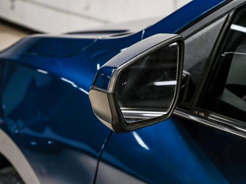 Used 2021 Chevrolet Equinox LT w/ LPO, Cargo Package image 47