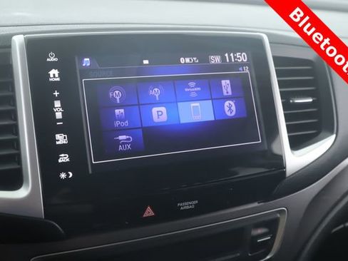 Used 2018 Honda Pilot EX image 4