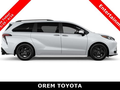 New 2026 Toyota Sienna XLE Woodland Edition image 12