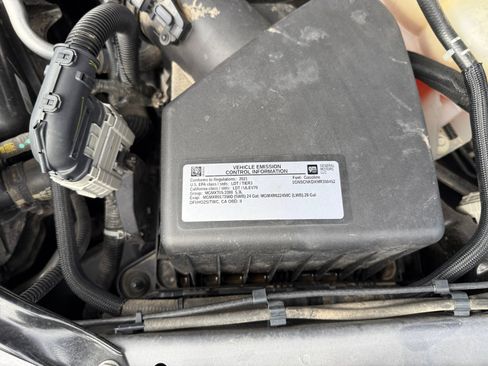 Used 2021 Chevrolet Tahoe LT image 28