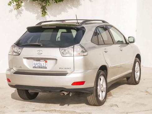 Used 2005 Lexus RX 330 w/ Premium Plus Pkg image 7