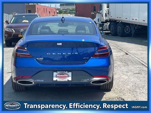 Used 2025 Genesis G70 2.5T w/ Sport Prestige Package image 7