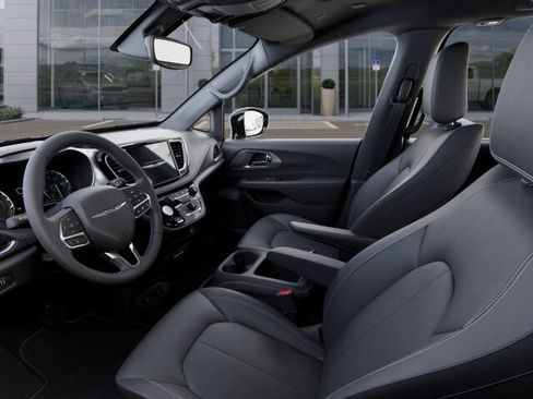 New 2026 Chrysler Pacifica Select image 22