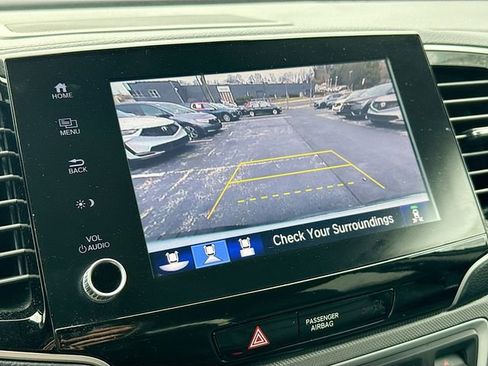 Used 2023 Honda Ridgeline RTL-E image 16