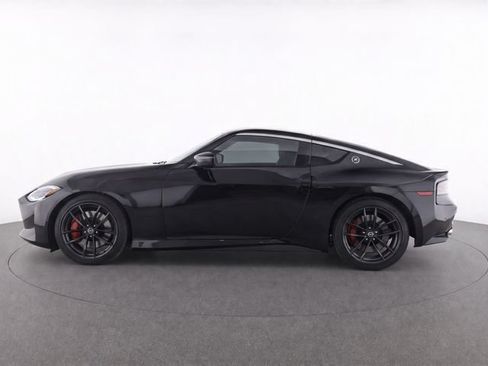 Used 2024 Nissan Z Performance w/ Floor Mat Package RWD image 11