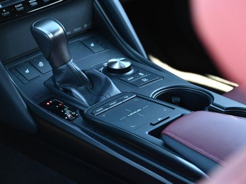 Used 2025 Lexus IS 350 F Sport image 34