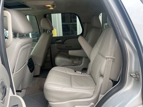 Used 2012 Chevrolet Tahoe LT RWD image 8