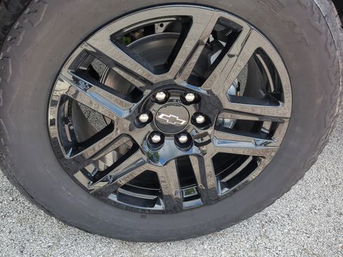 New 2025 Chevrolet Colorado Trail Boss image 3