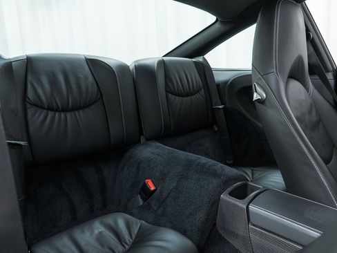 Used 2010 Porsche 911 Carrera 4S image 29