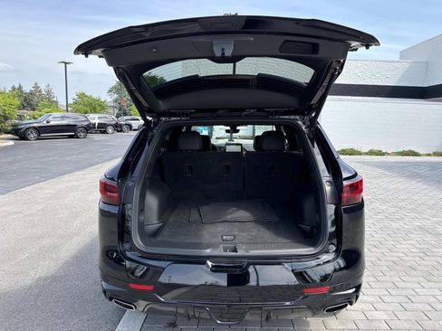 Used 2023 Chevrolet Blazer RS w/ Driver Confidence II Package AWD/4WD image 9
