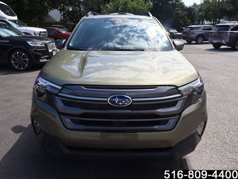 Used 2025 Subaru Forester Premium w/ Convenience Package #1 image 5