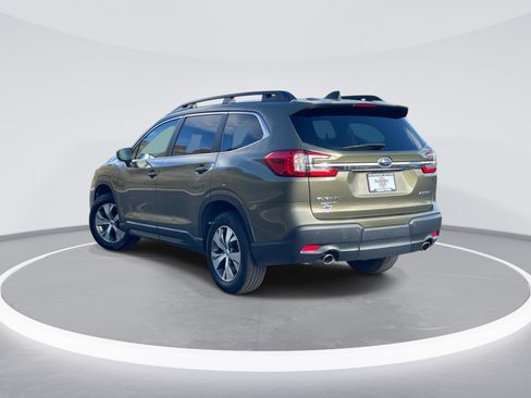 Used 2025 Subaru Ascent Premium AWD/4WD image 7