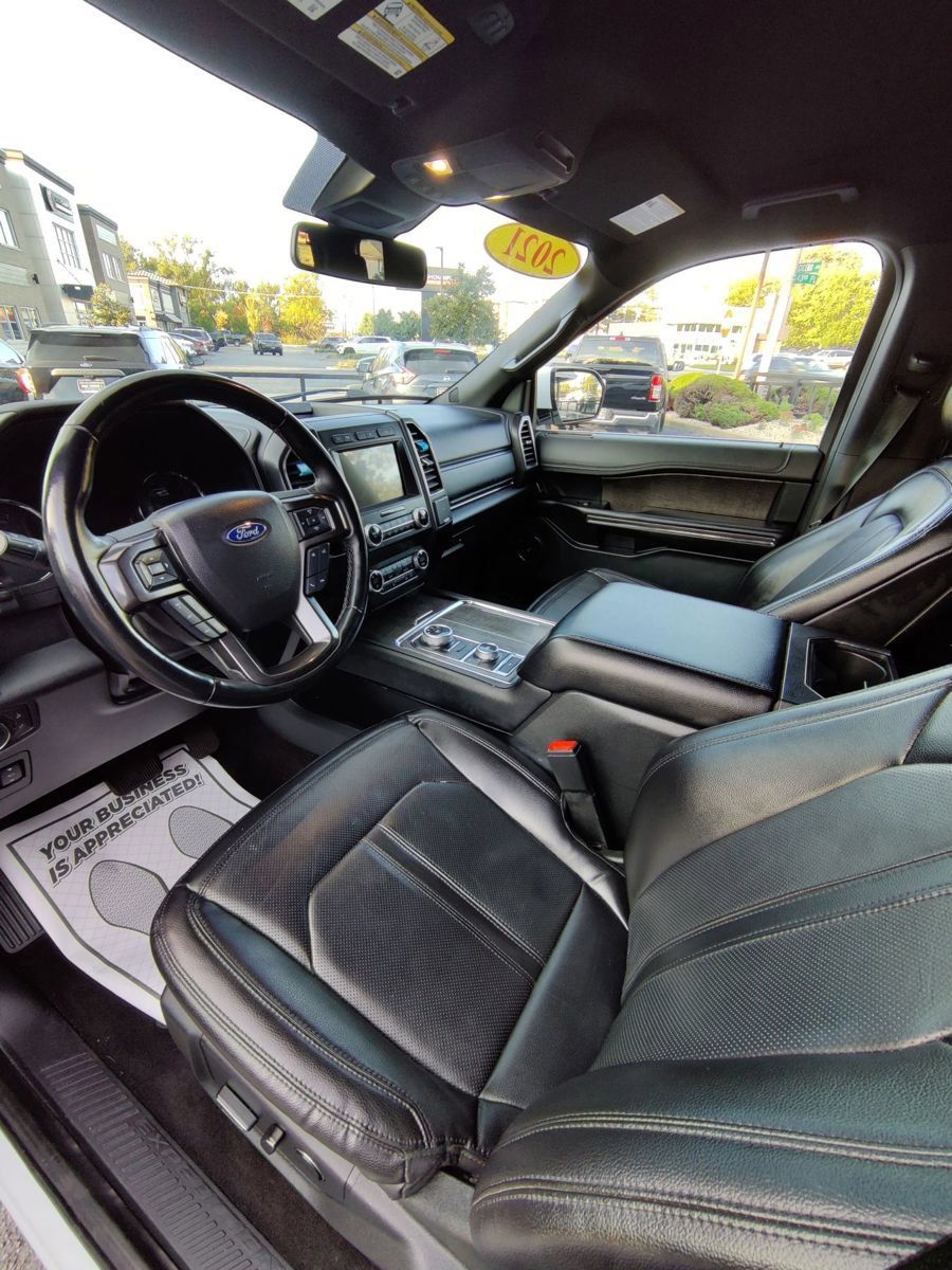 Used 2021 Ford Expedition Limited AWD/4WD image 11