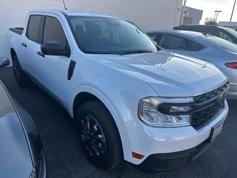 Certified 2024 Ford Maverick XL image 2