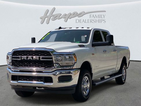 Used 2022 RAM 2500 Tradesman AWD/4WD image 9