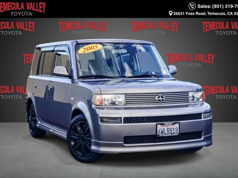 Used 2005 Scion xB image 1