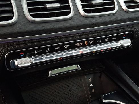 Certified 2025 Mercedes-Benz GLE 350 4MATIC image 16