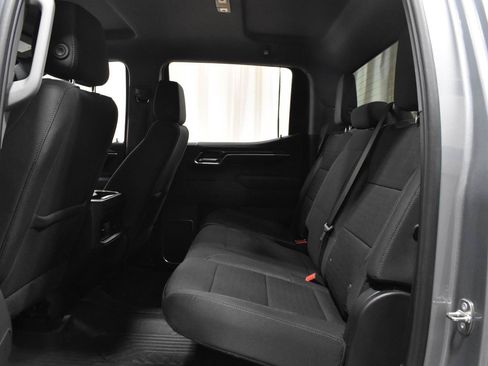 Used 2024 Chevrolet Silverado 1500 RST w/ Z71 Off-Road Package AWD/4WD image 8