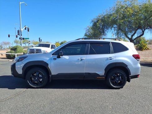 Used 2025 Subaru Forester Wilderness w/ Convenience Package image 8