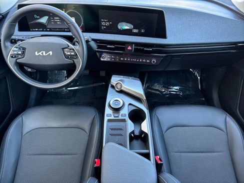Used 2024 Kia EV6 Light RWD image 15