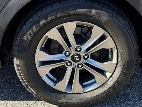 Used 2016 Hyundai Santa Fe Sport w/ Option Group 02 image 5