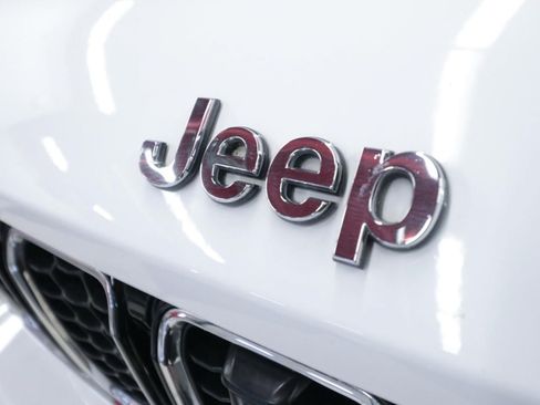 Used 2021 Jeep Grand Cherokee L Overland w/ Advanced Protech Group III RWD image 35