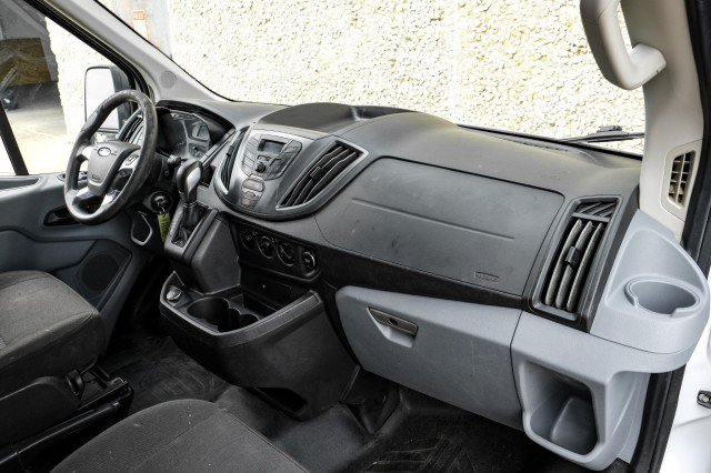 Used 2019 Ford Transit 250 148 Medium Roof RWD image 10