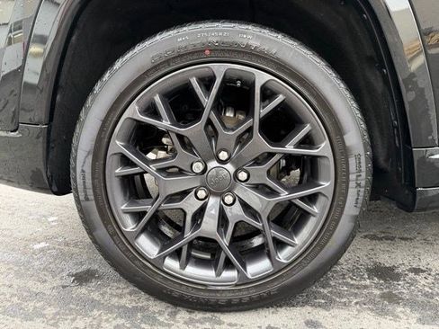 Used 2024 Jeep Grand Cherokee Summit w/ Adv Protech Group IV image 26