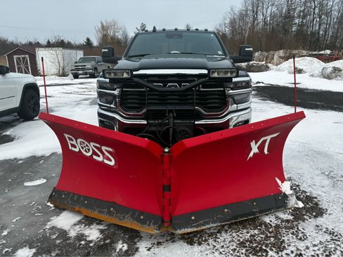 Used 2025 RAM 2500 Tradesman image 2