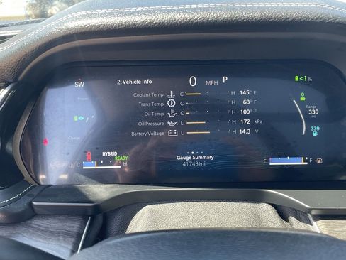 Used 2023 Jeep Grand Cherokee 4WD 4xe image 15