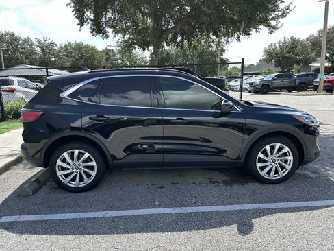 Used 2022 Ford Escape Titanium w/ Titanium Elite Package AWD/4WD image 10