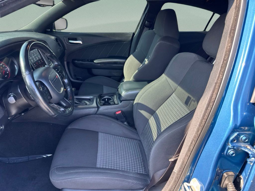 Used 2023 Dodge Charger R/T w/ Blacktop Package RWD image 10