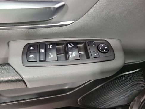 Used 2020 RAM 1500 Big Horn image 29