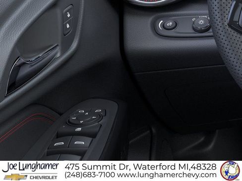New 2026 Chevrolet Trax RS w/ Sunroof Package FWD image 22