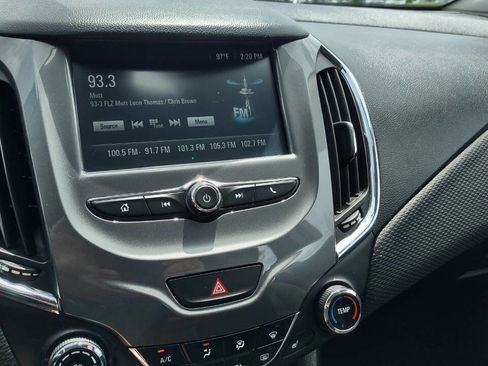 Used 2016 Chevrolet Cruze LT w/ Convenience Package image 22