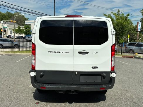 Used 2015 Ford Transit 350 XLT RWD image 7