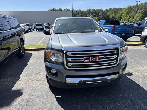 Used 2018 GMC Canyon SLT w/ Driver Alert Package image 3